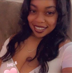 Meet your Posher, Nell